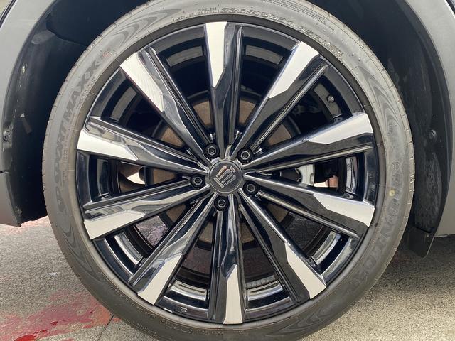 クラウンクロスオーバー ＲＳアドバンスド　サンルーフ・フルセグナビ・全周囲カメラ・ＢＴオーディオ・２１ＡＷ・黒革シート・ベンチレーション・ＬＥＤライト・Ｒクルーズ・ステアリングヒーター・トヨタチームメイト・セーフティセンス・ＢＳＭ・ＨＵＤ（69枚目）