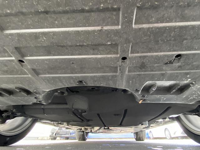 ワンオーナー・ムーンルーフ・フルセグナビ・全周囲カメラ・ＢＴオーディオ・２１ＡＷ・黒革シート・ベンチレーション・ＬＥＤライト・ステアリングヒーター・レーダークルーズ・ＥＴＣ・セーフティセンス・ＢＳＭ