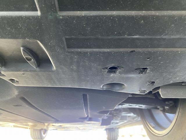 クラウンスポーツ Ｚ　トヨタチームメイト・モデリスタエアロ・モデリスタ２１ＡＷ・フルセグナビ・全周囲カメラ・黒革シート・ベンチレーション・ステアリングヒーター・レーダークルーズ・ＥＴＣ・セーフティセンス・ＢＳＭ・ＨＵＤ（74枚目）