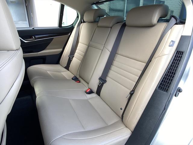 ＧＳ ＧＳ３００ｈ　バージョンＬ　後期・フルセグナビ・バックカメラ・ＢＴオーディオ・黒革シート・ベンチレーション・オットマン・ＬＥＤライト・フォグＬＥＤ・ステアリングＨ・レーダークルーズ・ＥＴＣ・レクサスセーフティシステム・ＢＳＭ（6枚目）