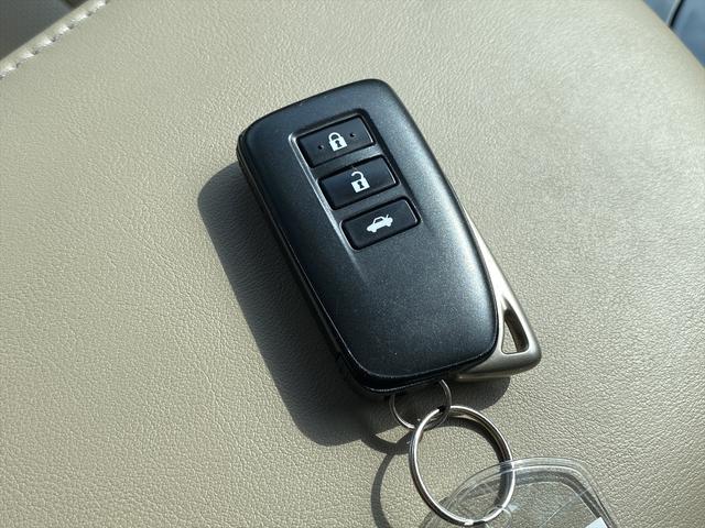 ＧＳ ＧＳ３００ｈ　バージョンＬ　後期・フルセグナビ・バックカメラ・ＢＴオーディオ・黒革シート・ベンチレーション・オットマン・ＬＥＤライト・フォグＬＥＤ・ステアリングＨ・レーダークルーズ・ＥＴＣ・レクサスセーフティシステム・ＢＳＭ（43枚目）