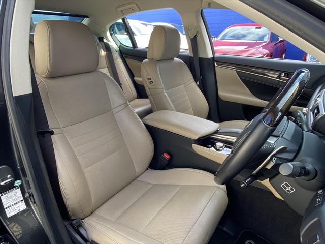 ＧＳ ＧＳ３５０　バージョンＬ　フルセグナビ・バックカメラ・ＢＴオーディオ・１９ＡＷ・レザーシート・ベンチレーション・オットマン・ＬＥＤライト・フォグＬＥＤ・レーダークルーズ・ステアリングヒーター・ＥＴＣ・レクサスセーフティシステム（5枚目）
