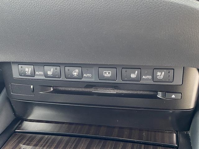 ES ES300h バージョンL サンルーフ・フルセグナビ・全周囲カメラ・BTオーディオ・18AW・黒革シート・ベンチレーション・LEDライト・ステアリングヒーター・レーダークルーズ・BSM・レクサスセーフティS・ミラーレスドアミラー(9枚目)