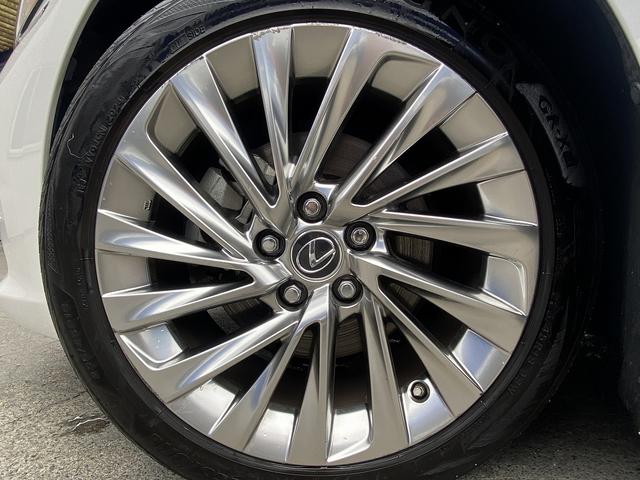 ES ES300h バージョンL サンルーフ・フルセグナビ・全周囲カメラ・BTオーディオ・18AW・黒革シート・ベンチレーション・LEDライト・ステアリングヒーター・レーダークルーズ・BSM・レクサスセーフティS・ミラーレスドアミラー(60枚目)