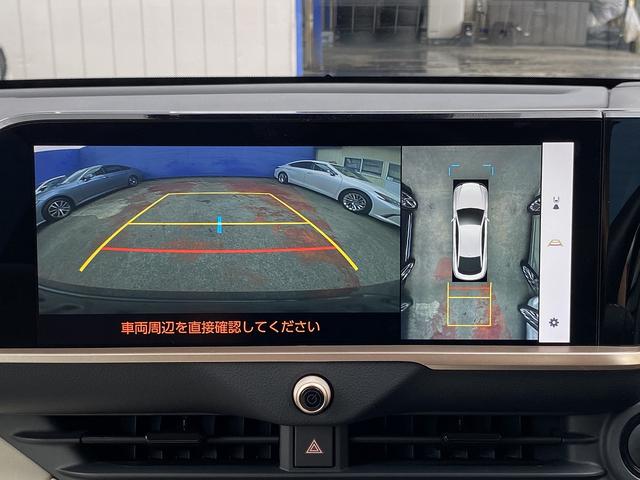 クラウンクロスオーバー Ｇアドバンスド・レザーパッケージ　フルセグＴＶ・全周囲カメラ・ＢＴオーディオ・２１ＡＷ・白革シート・ベンチレーション・ＬＥＤライト・ステアリングヒーター・ＥＴＣ・レーダークルーズ・パワートランク・後席イージークローザードア・ＢＳＭ（7枚目）