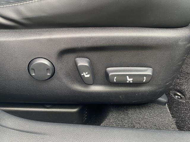 CT CT200h バージョンC フルセグナビ・バックカメラ・BTオーディオ・16AW・ハーフレザーシート・シートヒーター・パワーシート・LEDライト・フォグLED・レーダークルーズ・ETC・Cセンサー・レクサスセーフティシステム(56枚目)