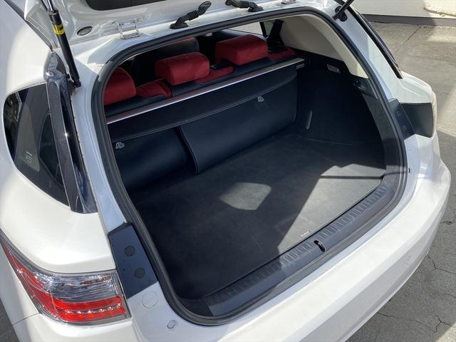 CT CT200h バージョンC ワンオーナー・フルセグナビ・バックカメラ・BTオーディオ・16AW・パワーシート・シートヒーター・LEDライト・フォグLED・クルーズコントロール・ETC・コーナーセンサー・本革巻ステアリング・USB(6枚目)