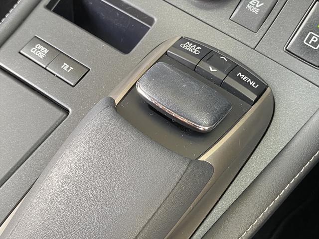 CT CT200h バージョンC ワンオーナー・フルセグナビ・バックカメラ・BTオーディオ・16AW・パワーシート・シートヒーター・LEDライト・フォグLED・クルーズコントロール・ETC・コーナーセンサー・本革巻ステアリング・USB(11枚目)