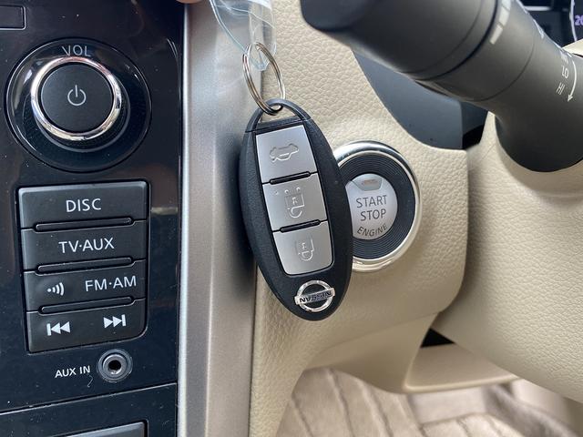 ティアナ ＸＶ　ナビＡＶＭパッケージ　フルセグナビ・全周囲カメラ・１７ＡＷ・ベージュ革シート・ベンチレーション・助手席オットマン・パワーシート・コーナーセンサー・クルーズコントロール・ＥＴＣ・ＨＩＤライト・エマージェンシーブレーキ・ＢＳＭ（11枚目）