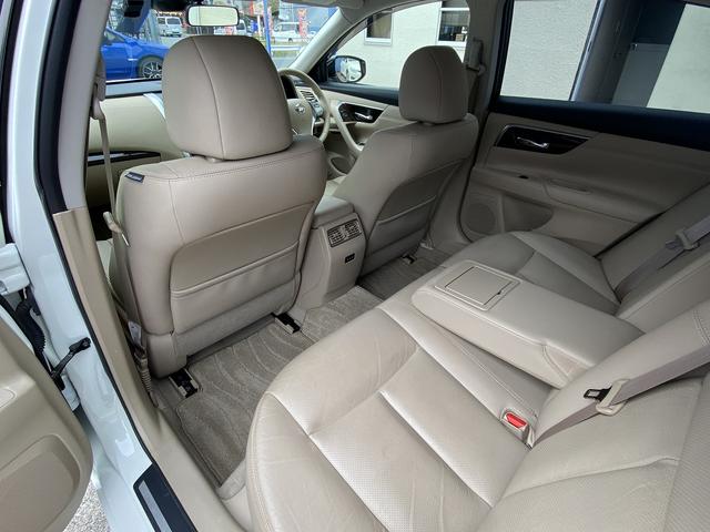 ティアナ ＸＶ　ナビＡＶＭパッケージ　フルセグナビ・全周囲カメラ・１７ＡＷ・ベージュ革シート・ベンチレーション・助手席オットマン・パワーシート・コーナーセンサー・クルーズコントロール・ＥＴＣ・ＨＩＤライト・エマージェンシーブレーキ・ＢＳＭ（39枚目）