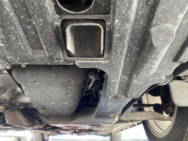 ティアナ ＸＶ　ナビＡＶＭパッケージ　フルセグナビ・全周囲カメラ・１７ＡＷ・ベージュ革シート・ベンチレーション・助手席オットマン・パワーシート・コーナーセンサー・クルーズコントロール・ＥＴＣ・ＨＩＤライト・エマージェンシーブレーキ・ＢＳＭ（61枚目）