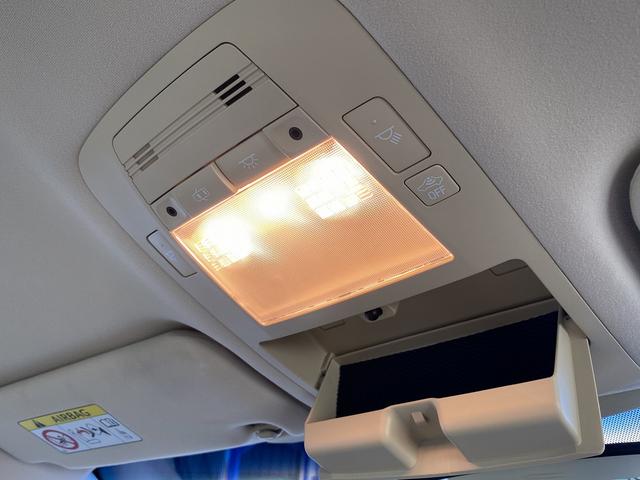 クラウン ロイヤルサルーン ワンオーナー・フルセグナビ・バックカメラ・BTオーディオ・16AW・パワーシート・HIDライト・フォグライト・クルーズコントロール・コーナーセンサー・トランクイージークローザー・ETC・ドアバイザー(43枚目)