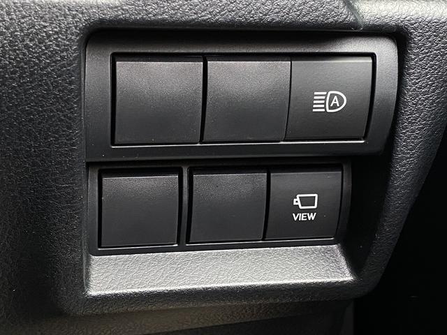 ＩＳ ＩＳ３００　Ｆスポーツ　後期・フルセグナビ・全周囲カメラ・ＢＴオーディオ・１９ＡＷ・黒革シート・シートヒーター・ＬＥＤライト・ステアリングヒーター・レーダークルーズ・コーナーセンサー・レクサスセーフティシステム・ＢＳＭ（11枚目）