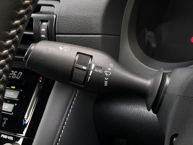 ＩＳ ＩＳ３００　Ｆスポーツ　後期・フルセグナビ・全周囲カメラ・ＢＴオーディオ・１９ＡＷ・黒革シート・シートヒーター・ＬＥＤライト・ステアリングヒーター・レーダークルーズ・コーナーセンサー・レクサスセーフティシステム・ＢＳＭ（37枚目）