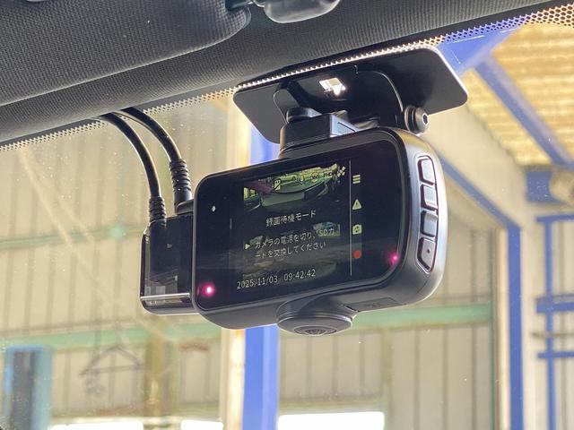 ＩＳ ＩＳ３００　Ｆスポーツ　後期・フルセグナビ・全周囲カメラ・ＢＴオーディオ・１９ＡＷ・黒革シート・シートヒーター・ＬＥＤライト・ステアリングヒーター・レーダークルーズ・コーナーセンサー・レクサスセーフティシステム・ＢＳＭ（46枚目）