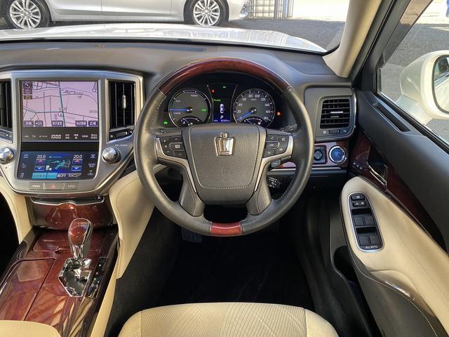 クラウンマジェスタ ベースグレード フルセグナビ・バックカメラ・BTオーディオ・17AW・シートヒーター・パワーシート・LEDライト・フォグLED・ステアリングヒーター・ウッドコンビH・プリクラッシュセーフティ・BSM・オートHIビーム(12枚目)