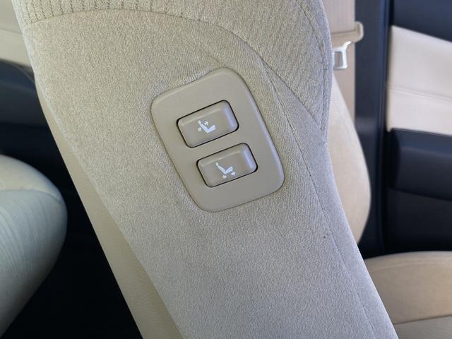 クラウンマジェスタ ベースグレード フルセグナビ・バックカメラ・BTオーディオ・17AW・シートヒーター・パワーシート・LEDライト・フォグLED・ステアリングヒーター・ウッドコンビH・プリクラッシュセーフティ・BSM・オートHIビーム(15枚目)