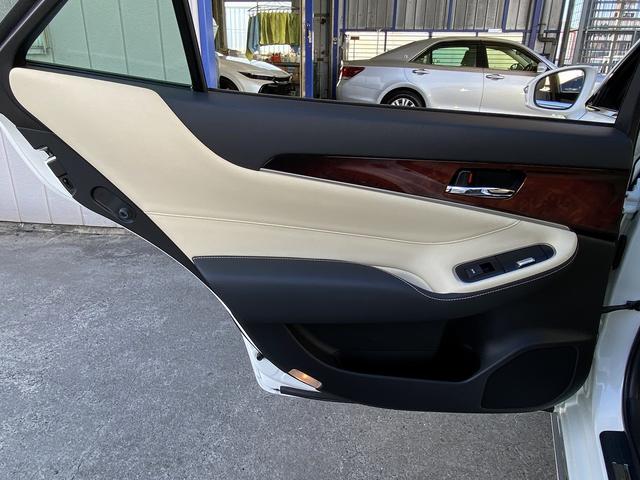 クラウンマジェスタ ベースグレード フルセグナビ・バックカメラ・BTオーディオ・17AW・シートヒーター・パワーシート・LEDライト・フォグLED・ステアリングヒーター・ウッドコンビH・プリクラッシュセーフティ・BSM・オートHIビーム(29枚目)