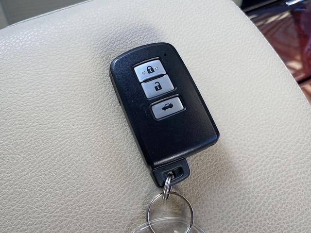 クラウンマジェスタ ベースグレード フルセグナビ・バックカメラ・BTオーディオ・17AW・シートヒーター・パワーシート・LEDライト・フォグLED・ステアリングヒーター・ウッドコンビH・プリクラッシュセーフティ・BSM・オートHIビーム(44枚目)