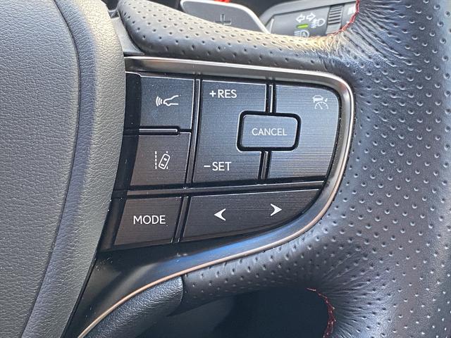 ＥＳ ＥＳ３００ｈ　Ｆスポーツ　サンルーフ・フルセグナビ・バックカメラ・ＢＴオーディオ・１９ＡＷ・赤革シート・ベンチレーション・ＬＥＤライト・フォグ・レーダークルーズ・ステアリングヒーター・ＥＴＣ・レクサスセーフティシステム・ＢＳＭ（39枚目）