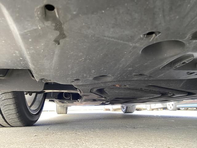 ＥＳ ＥＳ３００ｈ　Ｆスポーツ　サンルーフ・フルセグナビ・バックカメラ・ＢＴオーディオ・１９ＡＷ・赤革シート・ベンチレーション・ＬＥＤライト・フォグ・レーダークルーズ・ステアリングヒーター・ＥＴＣ・レクサスセーフティシステム・ＢＳＭ（67枚目）