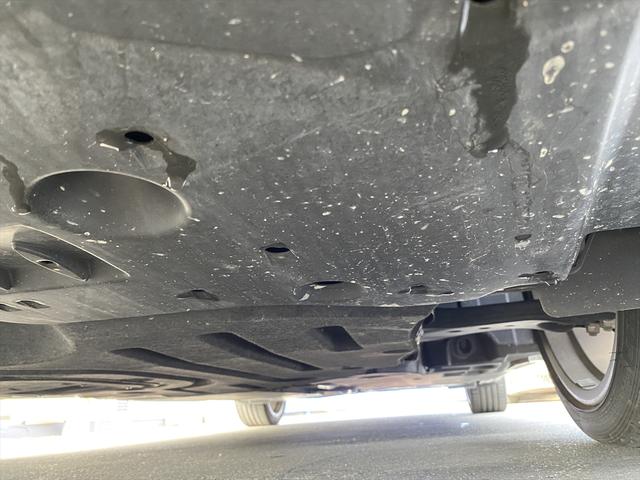 ＥＳ ＥＳ３００ｈ　Ｆスポーツ　サンルーフ・フルセグナビ・バックカメラ・ＢＴオーディオ・１９ＡＷ・赤革シート・ベンチレーション・ＬＥＤライト・フォグ・レーダークルーズ・ステアリングヒーター・ＥＴＣ・レクサスセーフティシステム・ＢＳＭ（68枚目）