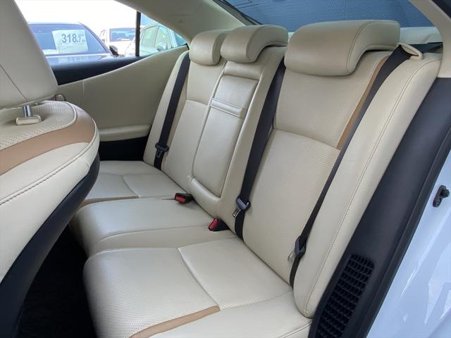 HS HS250h バージョンI 後期・フルセグナビ・フロント/バックカメラ・BTオーディオ・17AW・ベージュ革シート・ベンチレーション・LEDライト・フォグLED・クルーズコントロール・コーナーセンサー・ETC・Rサンシェード(5枚目)