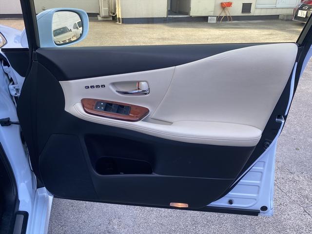 HS HS250h バージョンI 後期・フルセグナビ・フロント/バックカメラ・BTオーディオ・17AW・ベージュ革シート・ベンチレーション・LEDライト・フォグLED・クルーズコントロール・コーナーセンサー・ETC・Rサンシェード(30枚目)