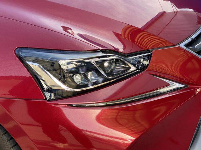 ＩＳ ＩＳ３００ｈ　バージョンＬ　フルセグナビ・バックカメラ・ＢＴオーディオ・１９ＡＷ・黒革シート・ベンチレーション・ＬＥＤライト・レーダークルーズ・ステアリングヒーター・Ｐシート・ＥＴＣ・レクサスセーフティシステム・ＢＳＭ・車高調（55枚目）