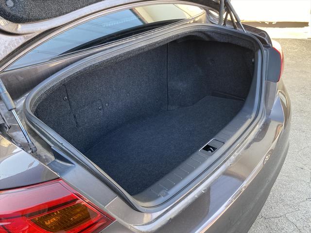 後期・フルセグナビ・全周囲カメラ・１８ＡＷ・ハーフレザーシート・パワーシート・オットマン・ＬＥＤライト・フォグライト・レーダークルーズ・コーナーセンサー・ＥＴＣ・３６０°セーフティアシスト・ＢＳＭ