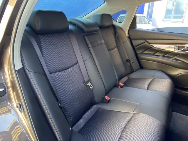 後期・フルセグナビ・全周囲カメラ・１８ＡＷ・ハーフレザーシート・パワーシート・オットマン・ＬＥＤライト・フォグライト・レーダークルーズ・コーナーセンサー・ＥＴＣ・３６０°セーフティアシスト・ＢＳＭ