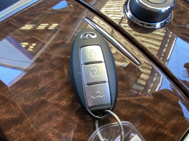 後期・フルセグナビ・全周囲カメラ・１８ＡＷ・ハーフレザーシート・パワーシート・オットマン・ＬＥＤライト・フォグライト・レーダークルーズ・コーナーセンサー・ＥＴＣ・３６０°セーフティアシスト・ＢＳＭ