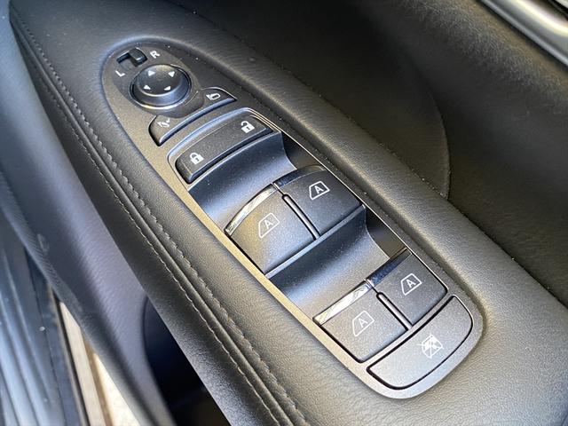 後期・フルセグナビ・全周囲カメラ・１８ＡＷ・ハーフレザーシート・パワーシート・オットマン・ＬＥＤライト・フォグライト・レーダークルーズ・コーナーセンサー・ＥＴＣ・３６０°セーフティアシスト・ＢＳＭ