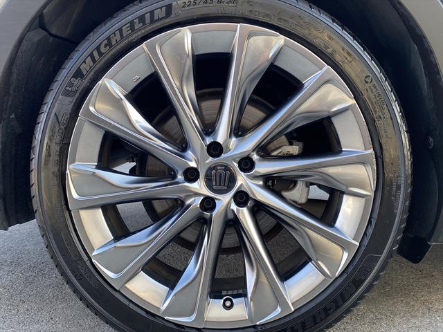 クラウンクロスオーバー Ｇアドバンスド・レザーパッケージ　フルセグＴＶ・全周囲カメラ・２１ＡＷ・黒革シート・ベンチレーション・デジタルミラー・ＬＥＤライト・ステアリングヒーター・レーダークルーズ・パワーテールゲート・ＥＴＣ・セーフティセンス・ＢＳＭ・ＨＵＤ（64枚目）