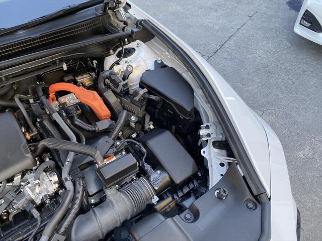 クラウンクロスオーバー Ｇアドバンスド・レザーパッケージ　フルセグＴＶ・全周囲カメラ・２１ＡＷ・黒革シート・ベンチレーション・デジタルミラー・ＬＥＤライト・ステアリングヒーター・レーダークルーズ・パワーテールゲート・ＥＴＣ・セーフティセンス・ＢＳＭ・ＨＵＤ（65枚目）