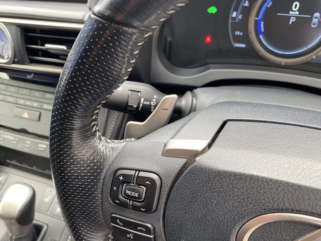 フルセグナビ・バックカメラ・ＢＴオーディオ・１９ＡＷ・黒革シート・ベンチレーション・ＬＥＤライト・フォグ・レーダークルーズ・ステアリングヒーター・本革巻ステアリング・ＥＴＣ・パドルシフト・フロアマット