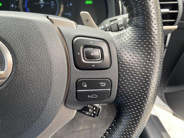 フルセグナビ・バックカメラ・ＢＴオーディオ・１９ＡＷ・黒革シート・ベンチレーション・ＬＥＤライト・フォグ・レーダークルーズ・ステアリングヒーター・本革巻ステアリング・ＥＴＣ・パドルシフト・フロアマット