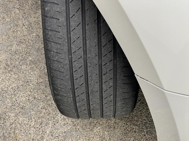 インサイト ＥＸ　ワンオーナー・フルセグナビ・バックカメラ・ＢＴオーディオ・１７ＡＷ・ハーフレザーシート・シートヒーター・ＬＥＤライト・フォグ・レーダークルーズ・ＥＴＣ・ドアバイザー・Ｒソナー・ホンダセンシング・ＢＳＭ（58枚目）