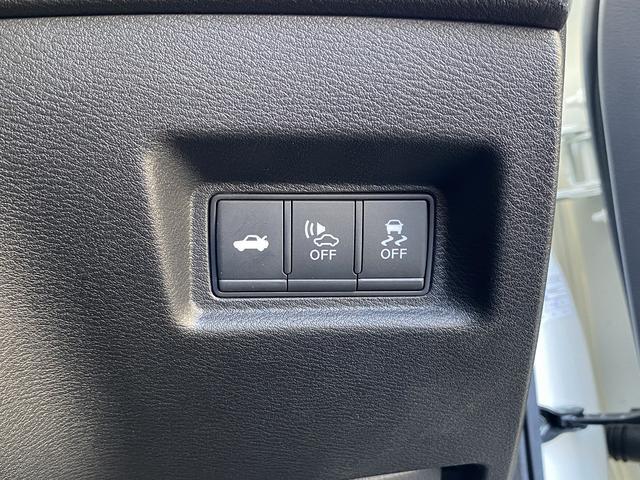 スカイライン ３５０ＧＴ　ハイブリッド　タイプＳＰ　ワンオーナー・フルセグナビ・全周囲カメラ・ＢＴオーディオ・１９ＡＷ・黒革シート・パワーシート・シートヒーター・ＬＥＤライト・フォグ・レーダークルーズ・ＥＴＣ・全方位運転支援システム・ＢＳＭ・ローダウン（11枚目）