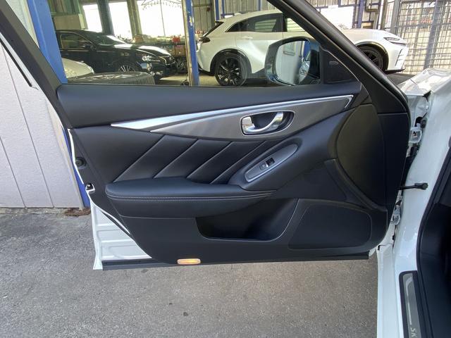 スカイライン ３５０ＧＴ　ハイブリッド　タイプＳＰ　ワンオーナー・フルセグナビ・全周囲カメラ・ＢＴオーディオ・１９ＡＷ・黒革シート・パワーシート・シートヒーター・ＬＥＤライト・フォグ・レーダークルーズ・ＥＴＣ・全方位運転支援システム・ＢＳＭ・ローダウン（36枚目）