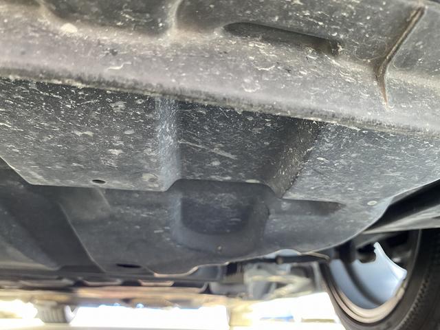 スカイライン ３５０ＧＴ　ハイブリッド　タイプＳＰ　ワンオーナー・フルセグナビ・全周囲カメラ・ＢＴオーディオ・１９ＡＷ・黒革シート・パワーシート・シートヒーター・ＬＥＤライト・フォグ・レーダークルーズ・ＥＴＣ・全方位運転支援システム・ＢＳＭ・ローダウン（67枚目）