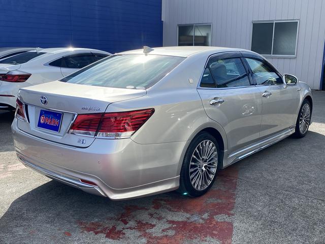 クラウンマジェスタ Ｆバージョン　フルセグナビ・全周囲カメラ・ＢＴオーディオ・１８ＡＷ・ベージュ革シート・ベンチレーション・ＬＥＤライト・フォグ・レーダークルーズ・ステアリングヒーター・ウッドコンビハンドル・セーフティセンス・ＢＳＭ（30枚目）