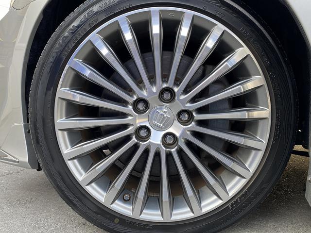 クラウンマジェスタ Ｆバージョン　フルセグナビ・全周囲カメラ・ＢＴオーディオ・１８ＡＷ・ベージュ革シート・ベンチレーション・ＬＥＤライト・フォグ・レーダークルーズ・ステアリングヒーター・ウッドコンビハンドル・セーフティセンス・ＢＳＭ（67枚目）