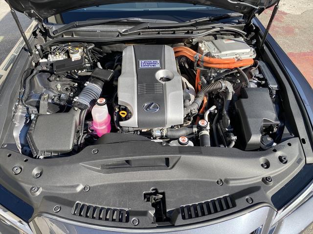 IS IS300h バージョンL フルセグナビ・全周囲カメラ・BTオーディオ・19AW・黒革シート・ベンチレーション・LEDライト・ステアリングヒーター・レーダークルーズ・Rサンシェード・ETC・レクサスセーフティシステム・BSM(18枚目)