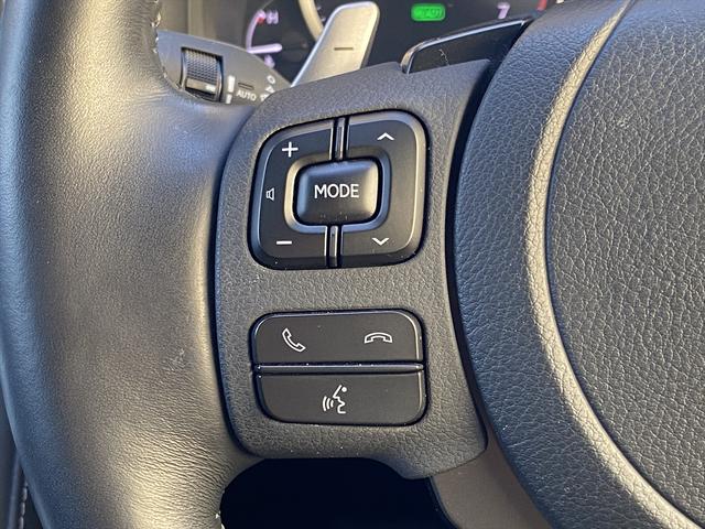 IS IS300h バージョンL フルセグナビ・全周囲カメラ・BTオーディオ・19AW・黒革シート・ベンチレーション・LEDライト・ステアリングヒーター・レーダークルーズ・Rサンシェード・ETC・レクサスセーフティシステム・BSM(48枚目)