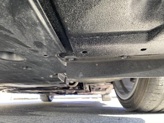 IS IS300h バージョンL フルセグナビ・全周囲カメラ・BTオーディオ・19AW・黒革シート・ベンチレーション・LEDライト・ステアリングヒーター・レーダークルーズ・Rサンシェード・ETC・レクサスセーフティシステム・BSM(75枚目)