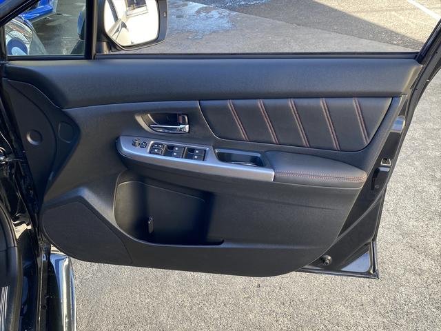 WRX S4 2.0GT-Sアイサイト フルセグナビ・バックカメラ・BTオーディオ・18AW・ハーフレザーシート・パワーシート・LEDライト・フォグ・本革巻ステアリング・ETC・パドルシフト・ドアバイザー・フロアマット・レーダークルーズ(35枚目)