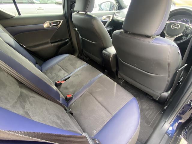 CT CT200hブラックシークエンス 後期・フルセグナビ・バックカメラ・BTオーディオ・17AW・ハーフレザーシート・パワーシート・シートヒーター・LEDライト・フォグ・レーダークルーズ・ドアバイザー・ETC・レクサスセーフティシステム(33枚目)