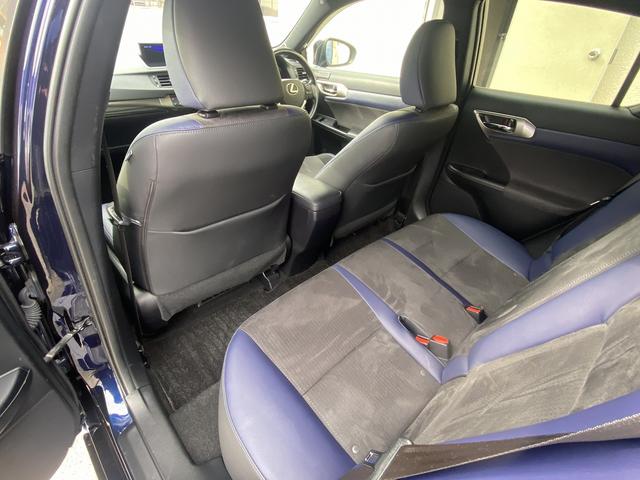 CT CT200hブラックシークエンス 後期・フルセグナビ・バックカメラ・BTオーディオ・17AW・ハーフレザーシート・パワーシート・シートヒーター・LEDライト・フォグ・レーダークルーズ・ドアバイザー・ETC・レクサスセーフティシステム(39枚目)