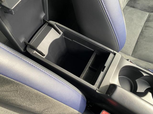 CT CT200hブラックシークエンス 後期・フルセグナビ・バックカメラ・BTオーディオ・17AW・ハーフレザーシート・パワーシート・シートヒーター・LEDライト・フォグ・レーダークルーズ・ドアバイザー・ETC・レクサスセーフティシステム(56枚目)